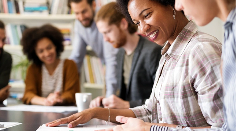 Building efficient saas applications for improving productivity